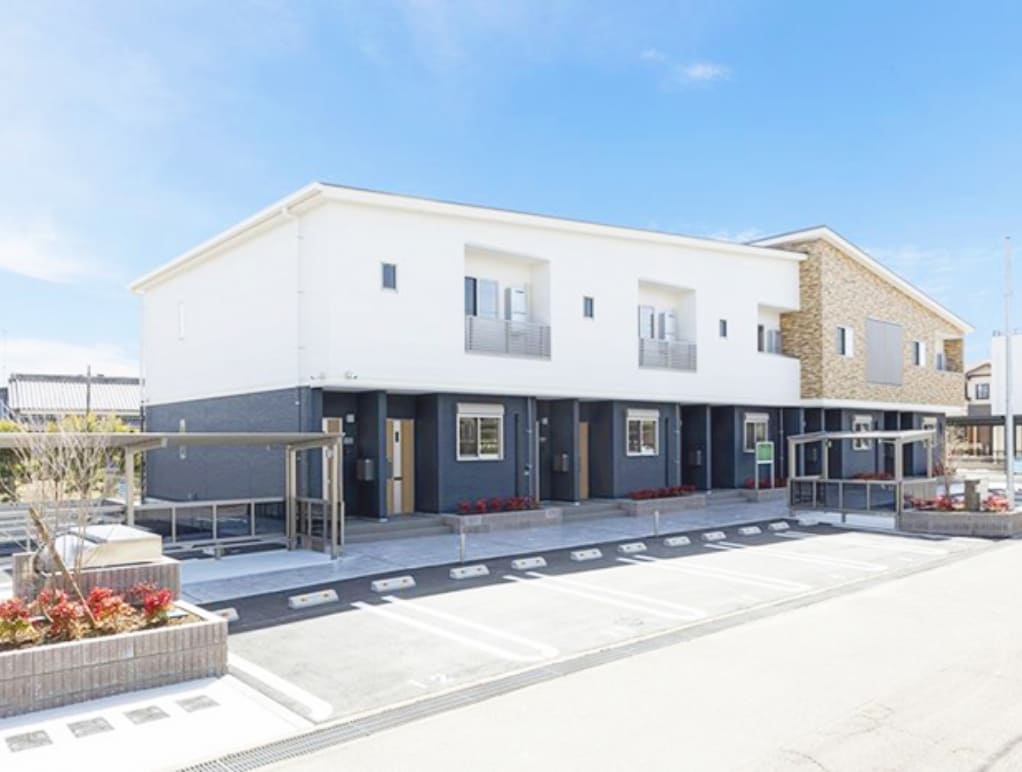 ミユキ商事 アンジェリーク アパート 建物外観