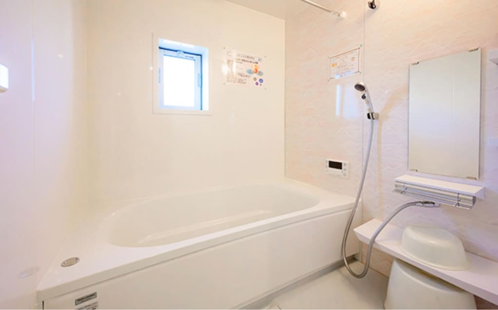 ミユキ商事 アンジェリーク アパート 浴室