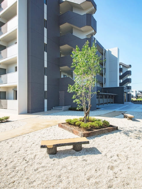 ミユキ商事 マイプレシャス マンション 庭