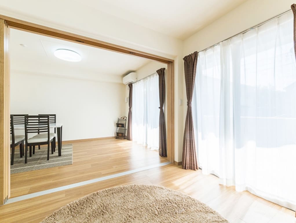 ミユキ商事 マイプレシャス マンション 南側洋室 リビング