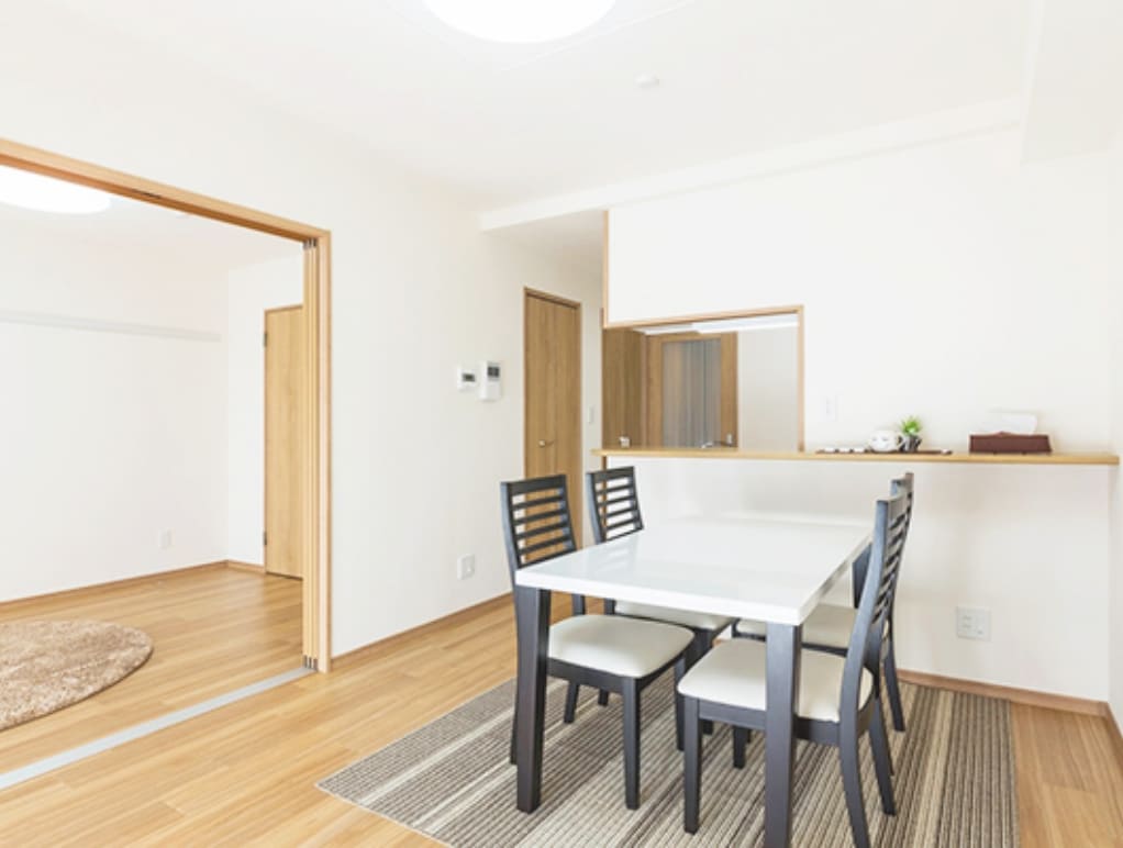 ミユキ商事 マイプレシャス マンション リビング 南側洋室