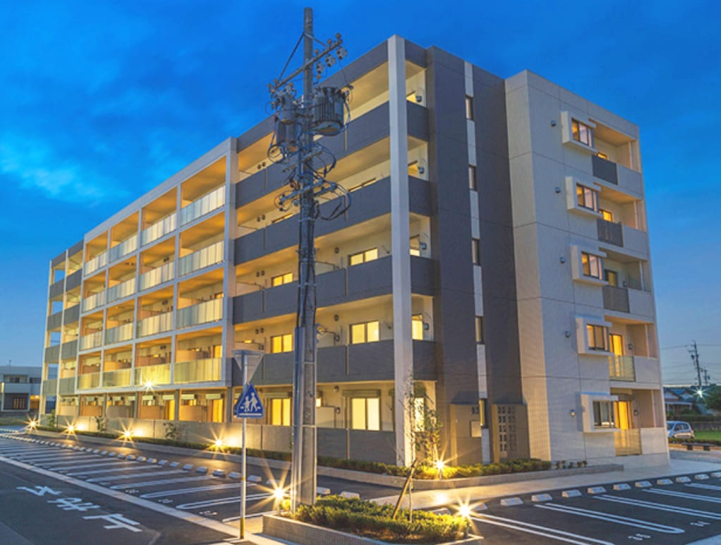 ミユキ商事 マイプレシャス マンション 建物外観 夜景