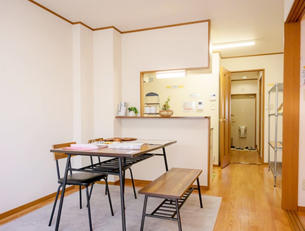 ミユキ商事 ヴィラ葵 アパート リビング キッチン