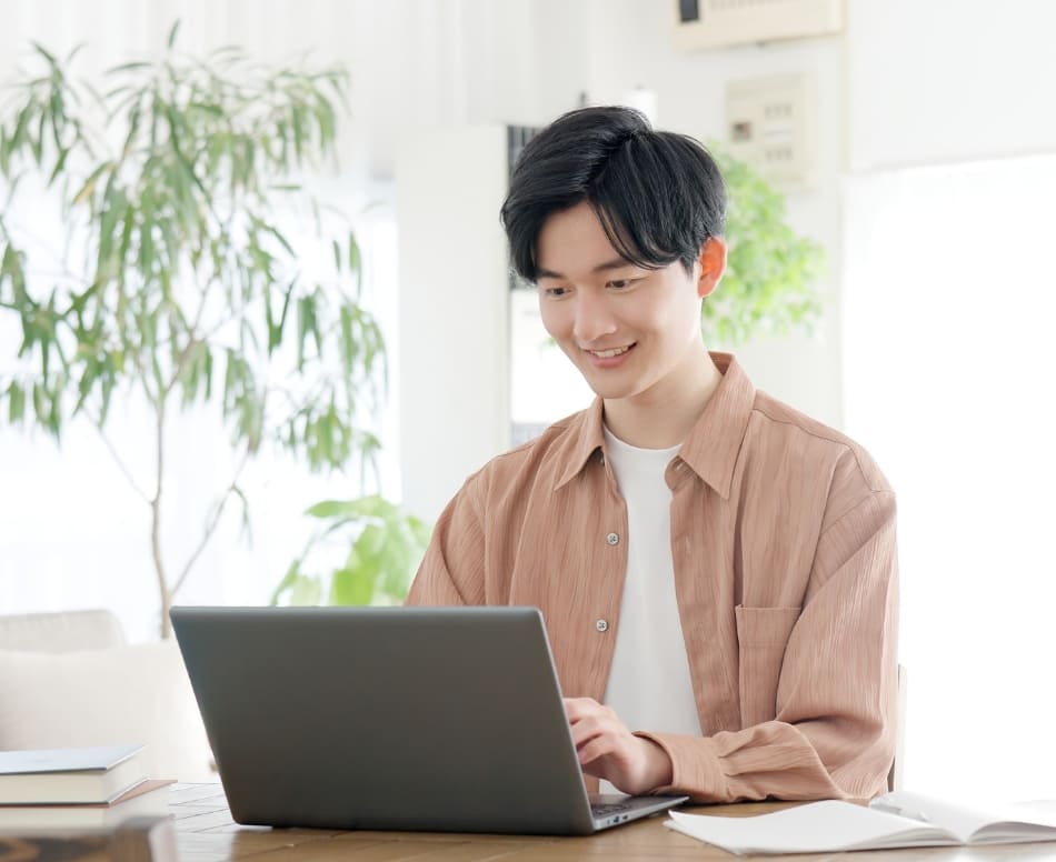 お部屋探し パソコン 男性